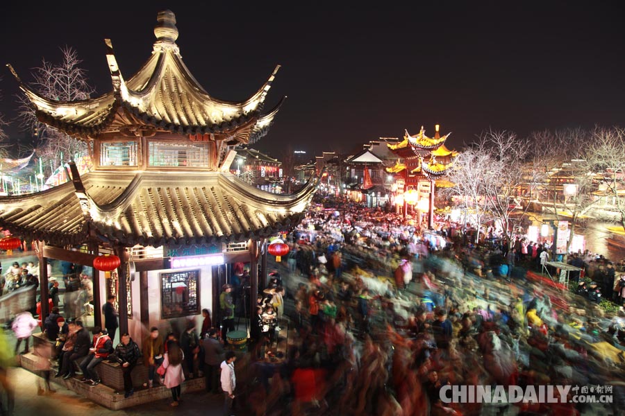 独家呈现，南京夫子庙夜景新风尚——最新夜景图片回顾（30日）