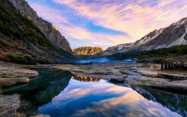 汤神归来，与自然美景的浪漫邂逅，探寻内心宁静之旅