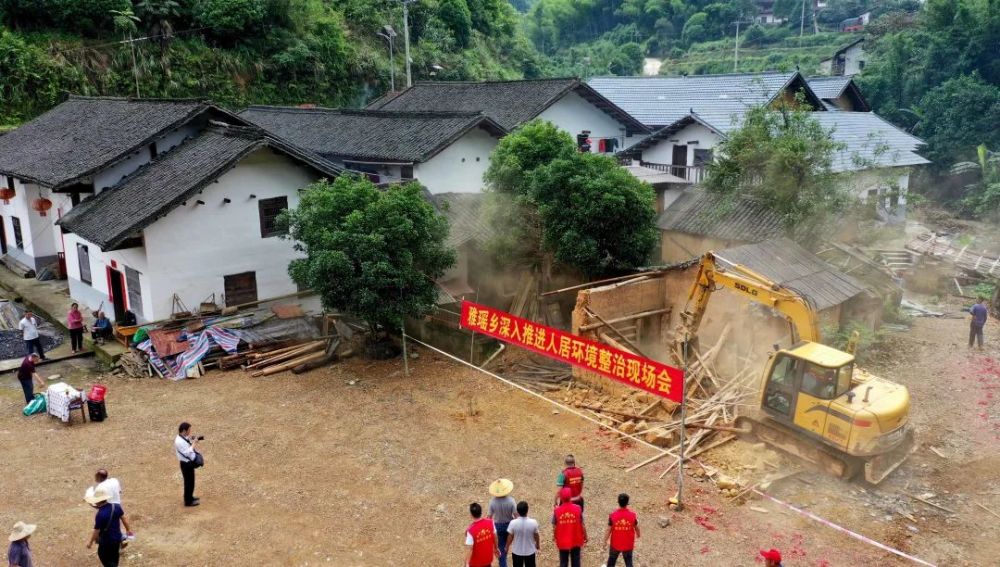 历史上的11月14日融安疫情下的自然疗愈之旅，内心平静的奇妙探险